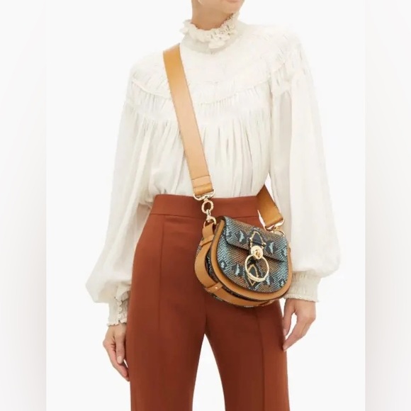 NEW Chloé Tess Small Snake-Embossed Leather Shoulder Bag - Picture 10 of 10